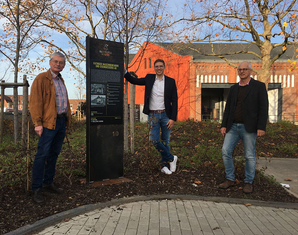 Industriesteele Nr. 10: Eröffnung mit Michael Lumer (links), Felix Kels (Mitte) und Olaf Tünkers (rechts).