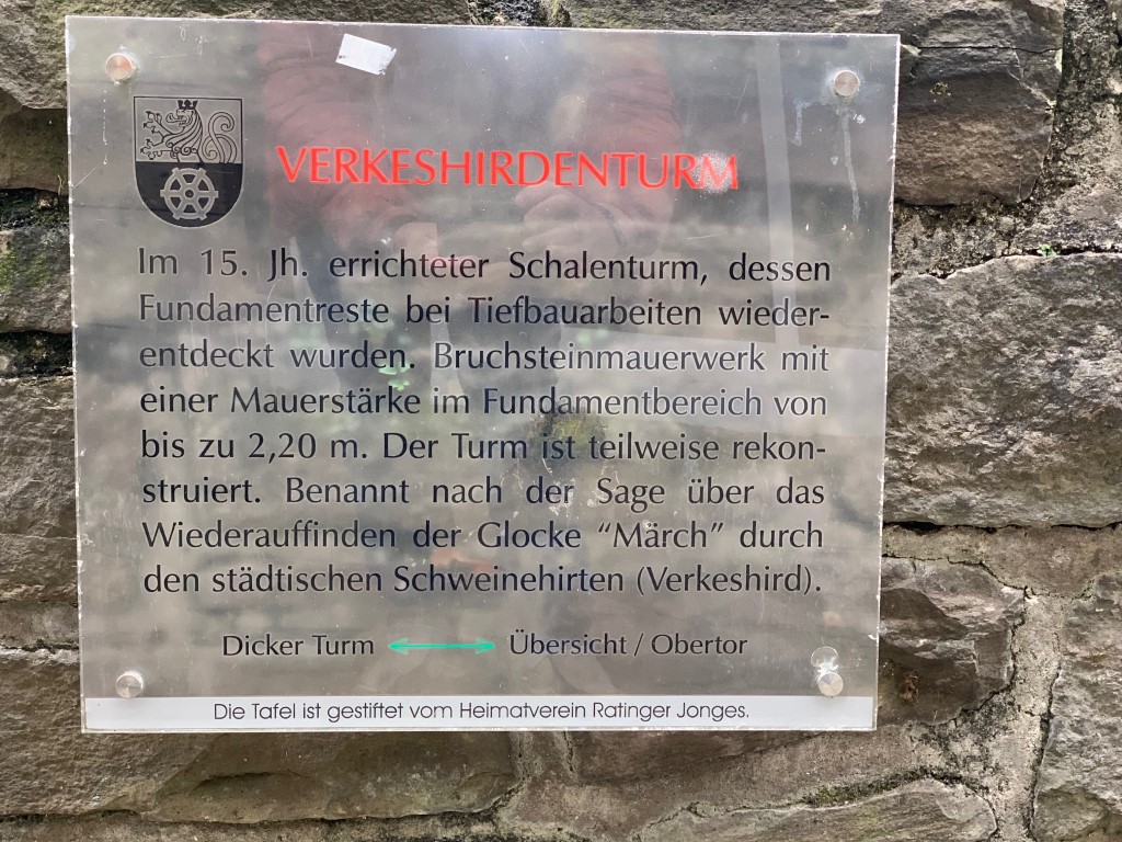 Tafel "Verkeshirdenturm" am Verkeshirden-Denkmal
