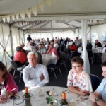 Geselliges Beisammensein beim anschließenden Spargelessen